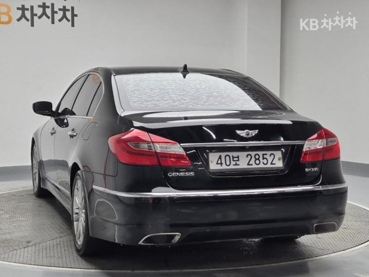 Hyundai Genesis BH330 LUXURY Base Type 3