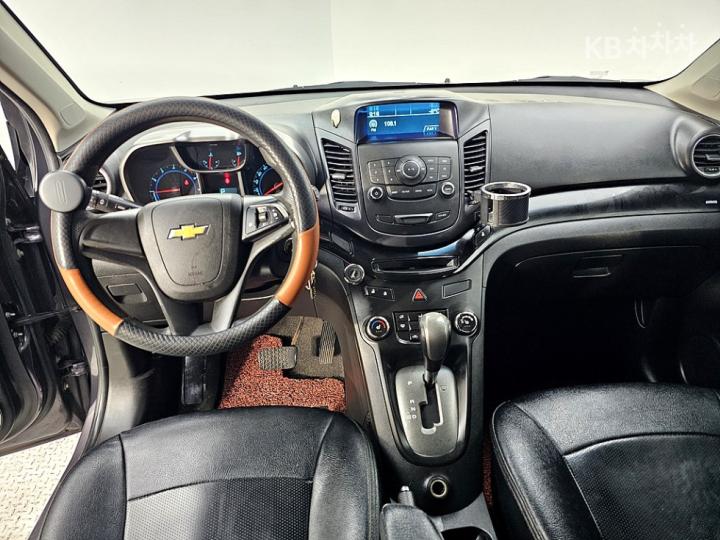 Chevrolet Orlando LPG LTZ Premium 8