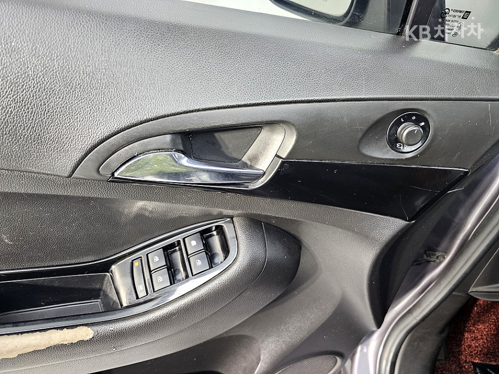 Chevrolet Orlando — miniaturë 13