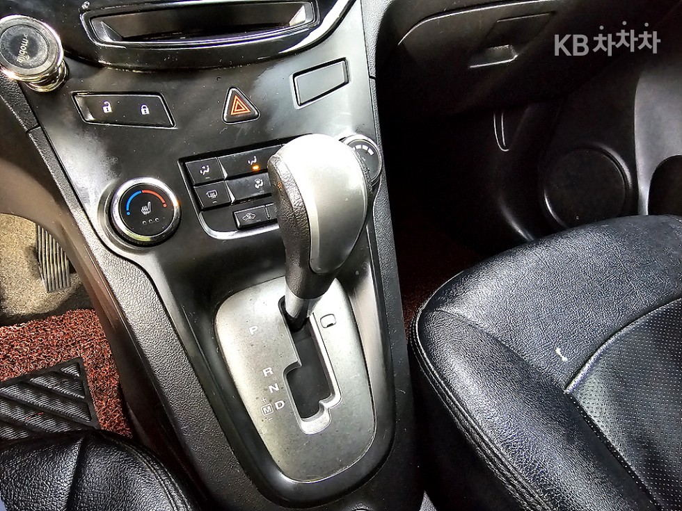Chevrolet Orlando — miniaturë 17