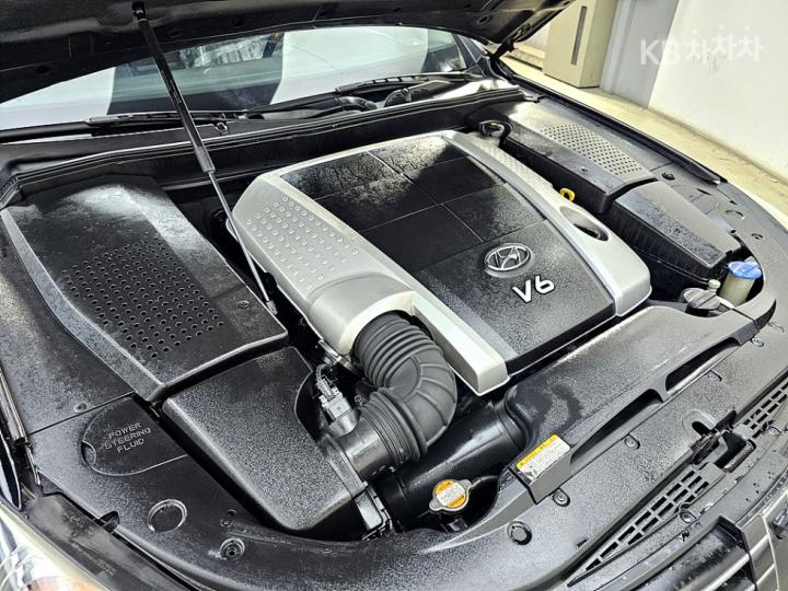 Hyundai Genesis BH380 ROYAL VIP Pack 7