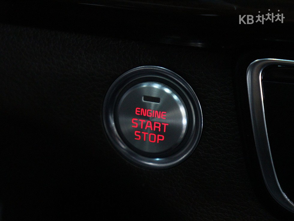 2019 - kia k7