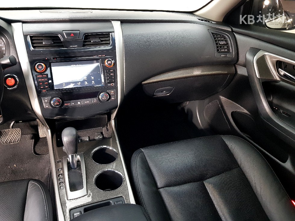 2014 - nissan altima