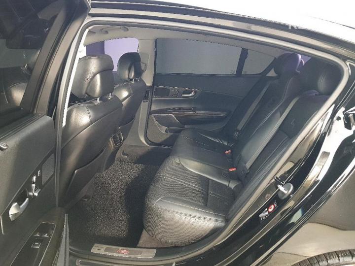 Kia K9 3.3 GDI RVIP 10