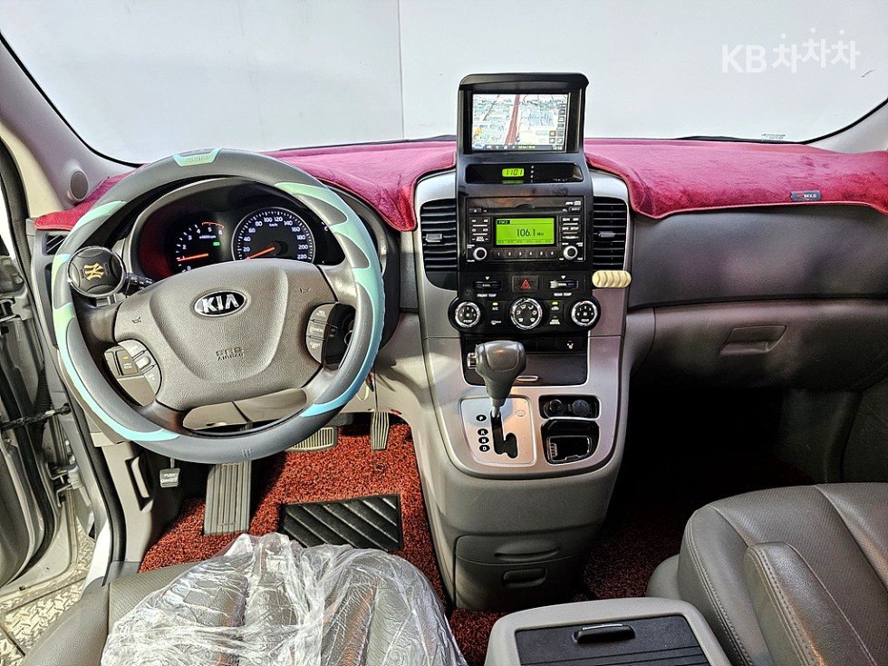 2013 - kia carnival