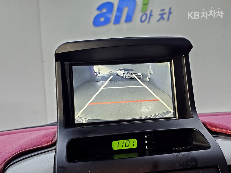 2013 - kia carnival