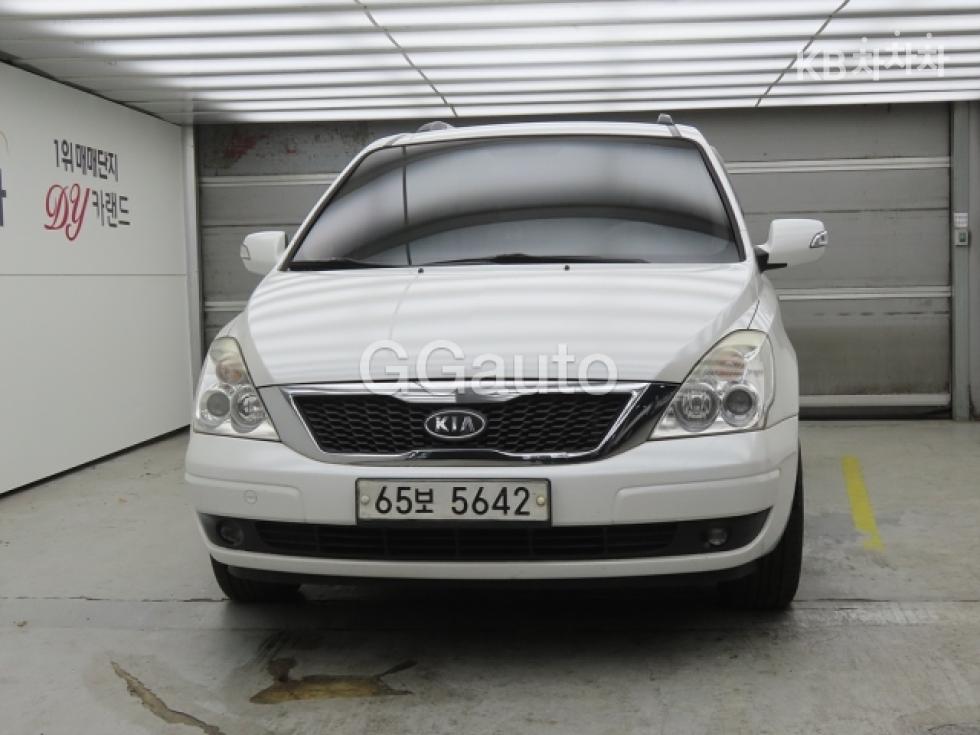 2012 - kia carnival