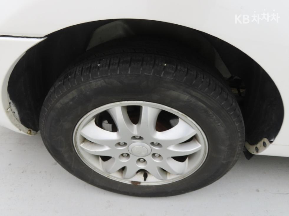 2012 - kia carnival