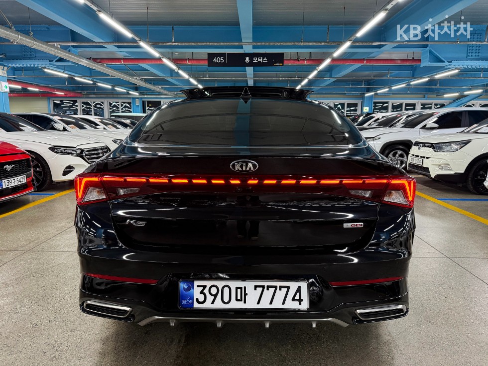 2021 - kia k5