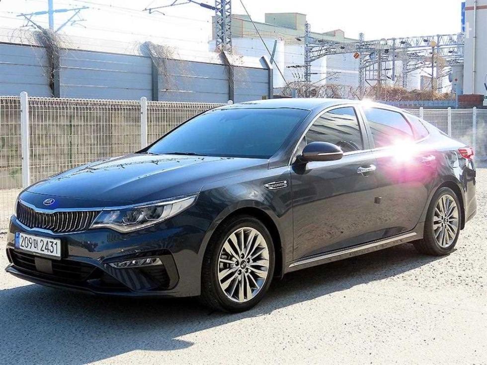 2019 - kia k5