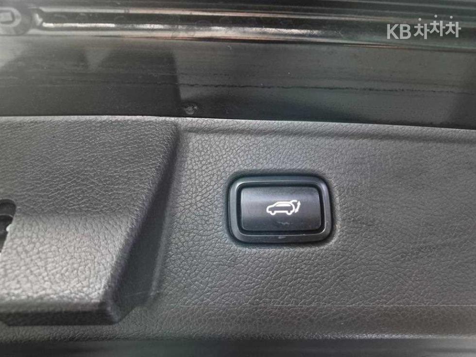 2022 - kia mohave