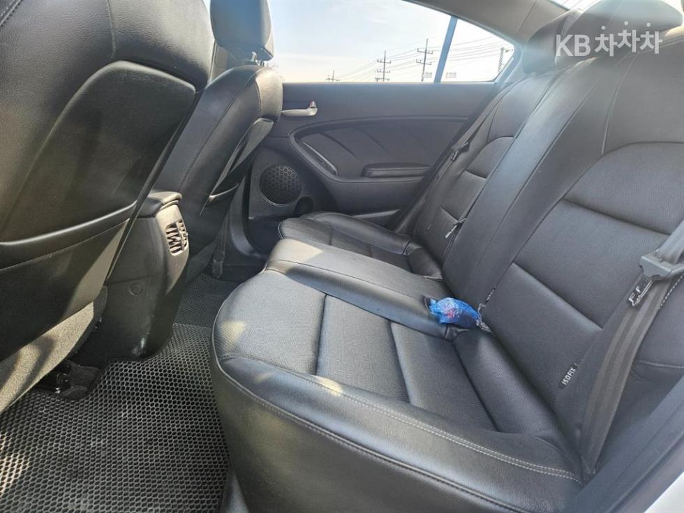 2015 - kia k3
