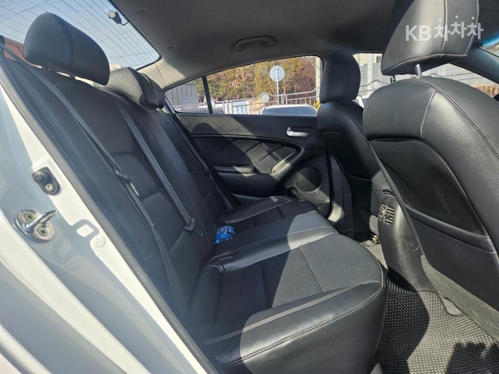 2015 - kia k3