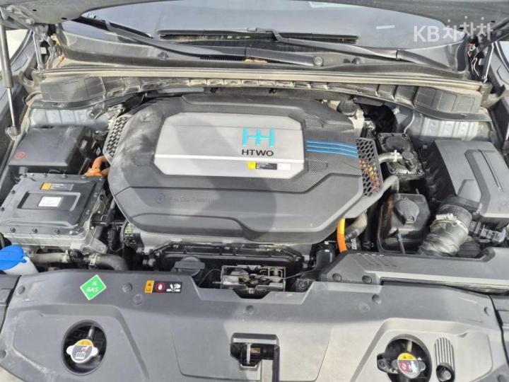 Hyundai Nexo Premium 6
