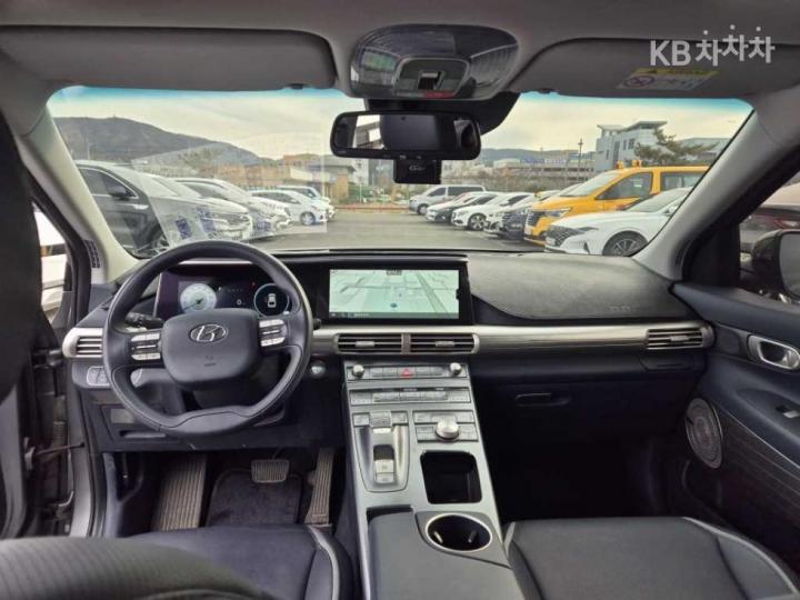 Hyundai Nexo Premium 7