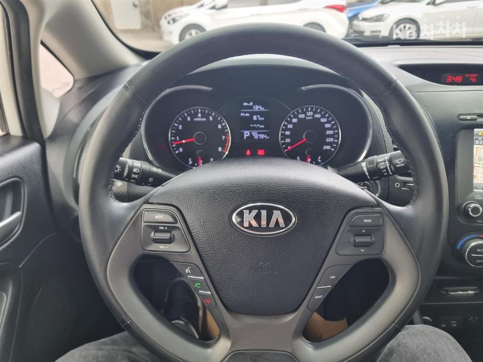 2013 - kia k3