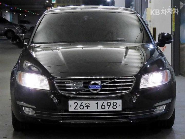 Volvo S80 D4 Premium 3