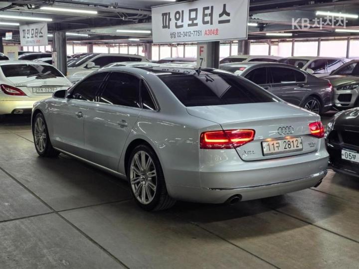 Audi A8 NEW 4.2 FSI Quattro LWB D4 4