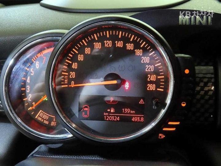 Mini Cooper 5 Duo S 2.0 Base Type 10