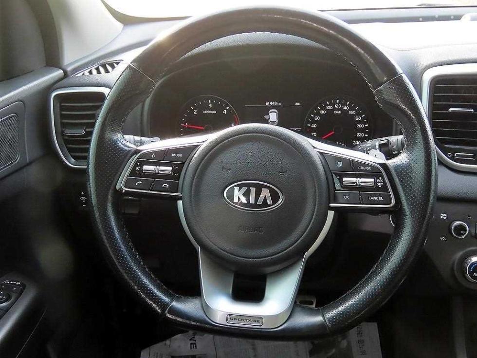 2021 - kia sportage