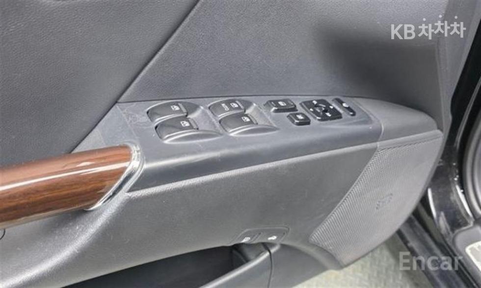 Hyundai Grandeur — miniaturë 12