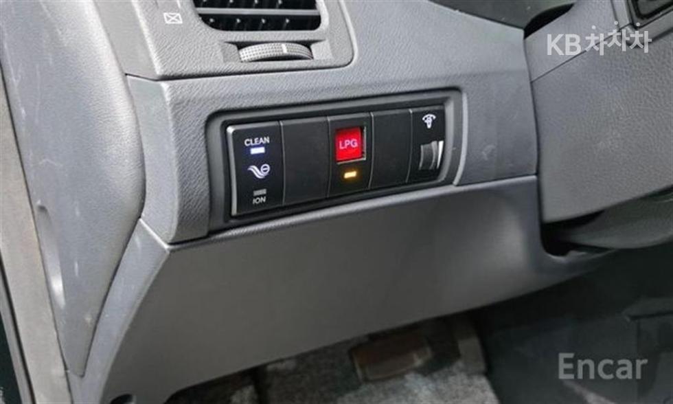 Hyundai Grandeur — miniaturë 13