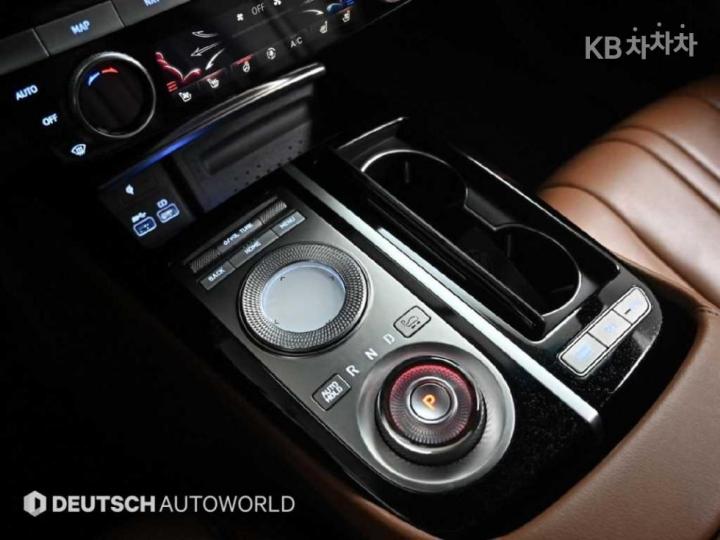 Genesis G80 RG3 2.2 VGT AWD 10