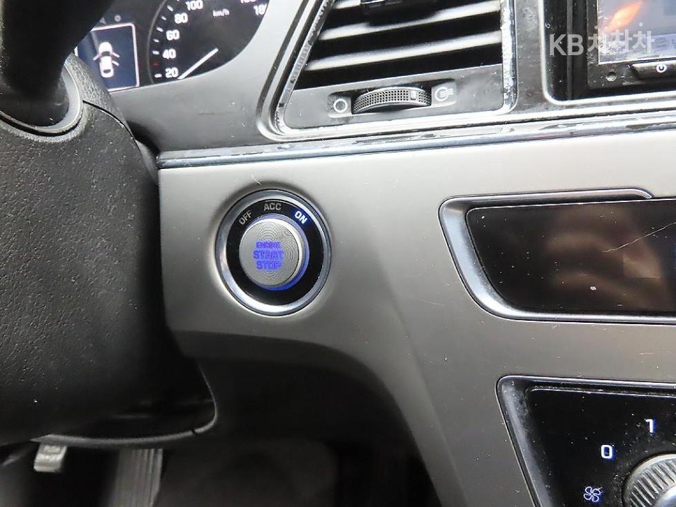 Hyundai Sonata — miniaturë 17