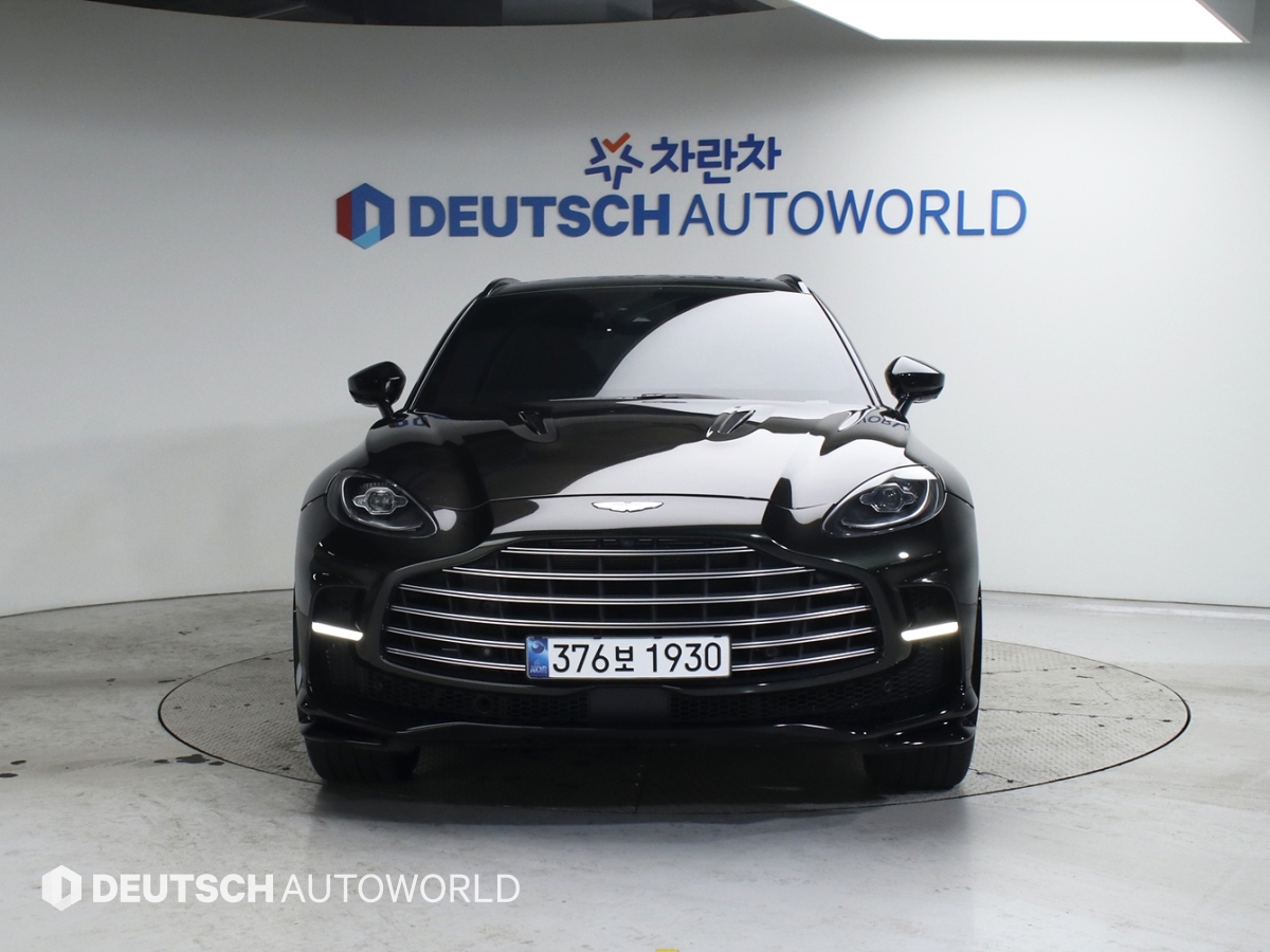 Aston Martin DBX — miniaturë 3