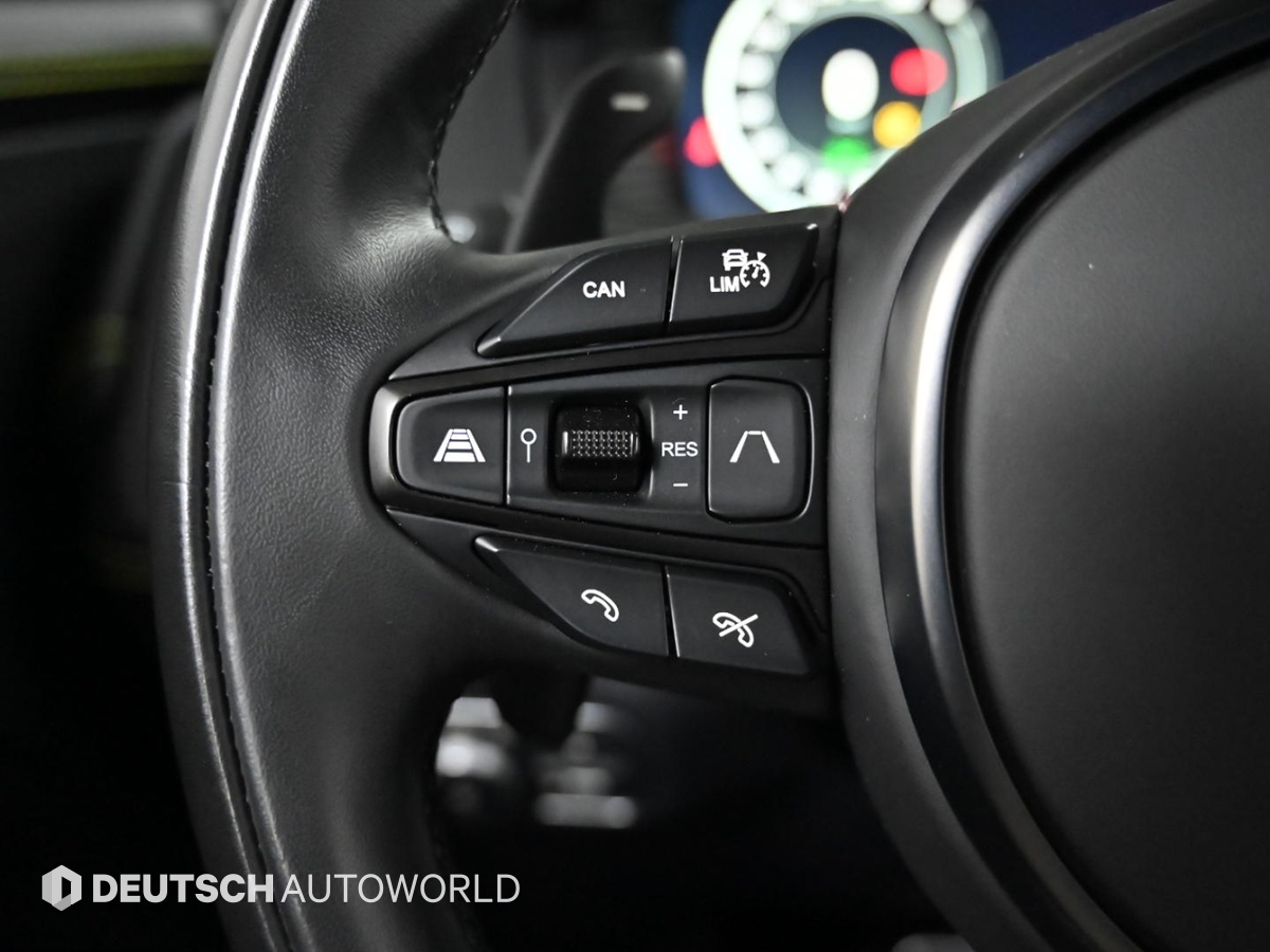 Aston Martin DBX — miniaturë 18