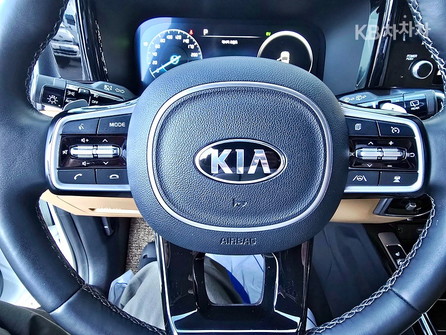 2021 - kia sorento