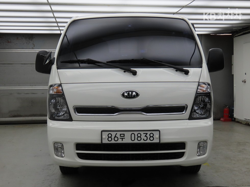 2019 - kia bongo iii
