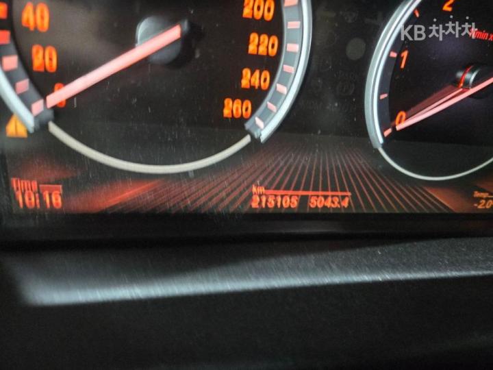 BMW X5 F15 xDrive 30d Base Type 9