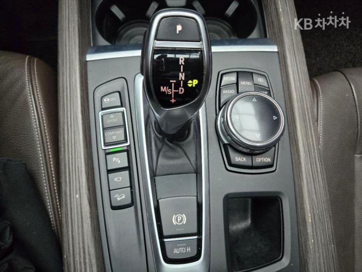 BMW X5 F15 xDrive 30d Base Type 8