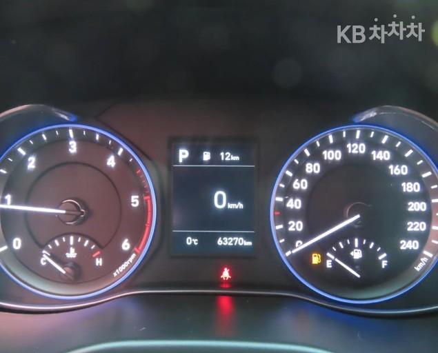 Hyundai Kona Diesel 1.6 Premium 9