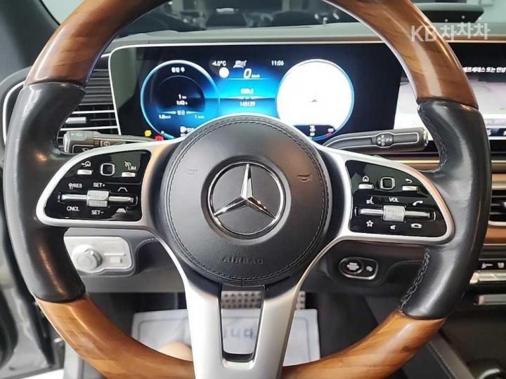 Mercedes-Benz GLS-Class X167 GLS400d 4Matic Base Type 10