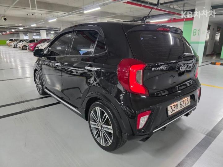 Kia Morning JA Prestige 7