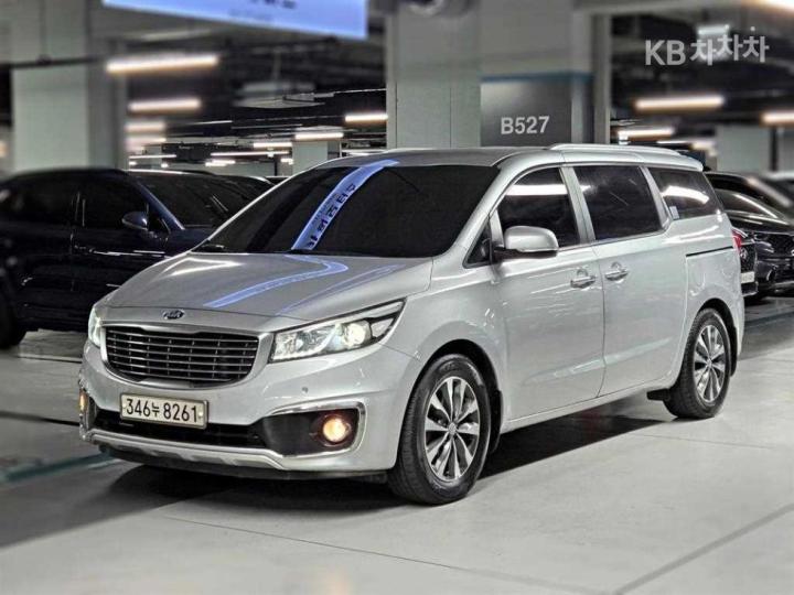 Kia Carnival 2.2 Diesel Luxury