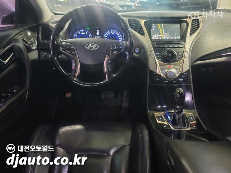 Hyundai Grandeur — miniaturë 9
