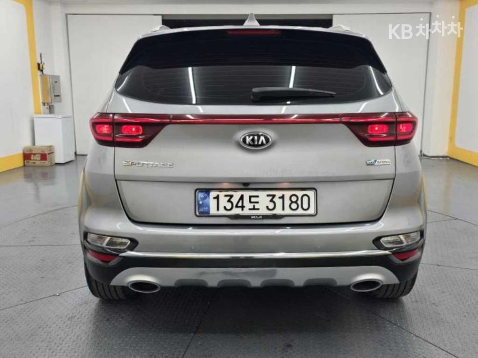 2020 - kia sportage