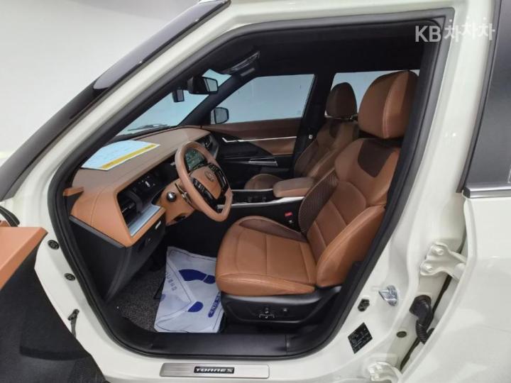 KG Mobility (Ssangyong) Torres J100 1.5 GDI Turbo T7 9