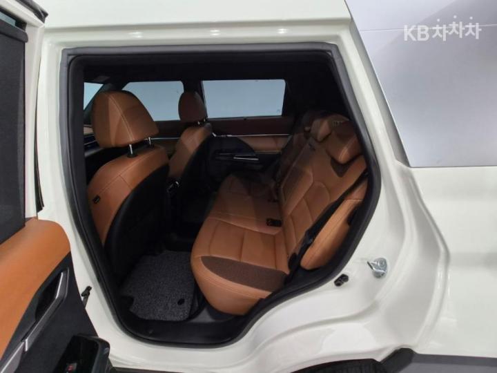 KG Mobility (Ssangyong) Torres J100 1.5 GDI Turbo T7 10