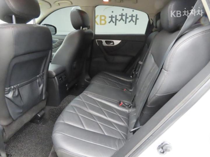 Infiniti FX New FX30d 3.0 S51 7