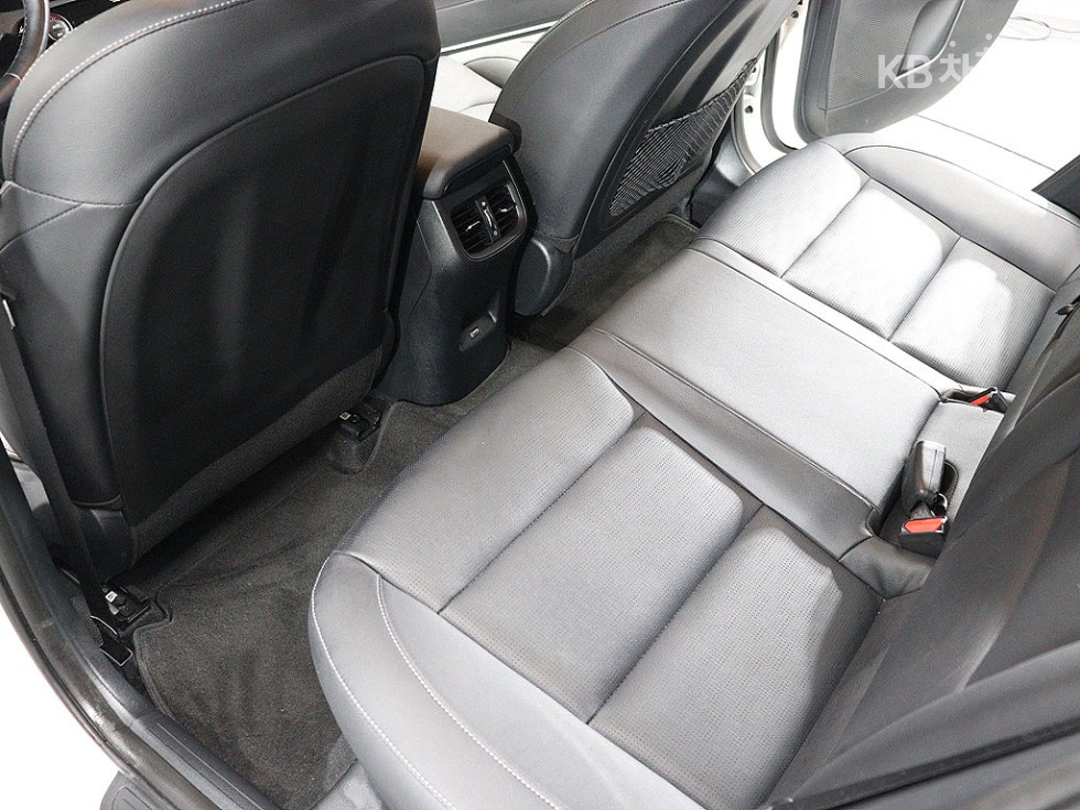 2022 - kia k3