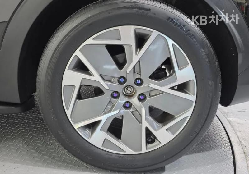 2022 - kia sportage