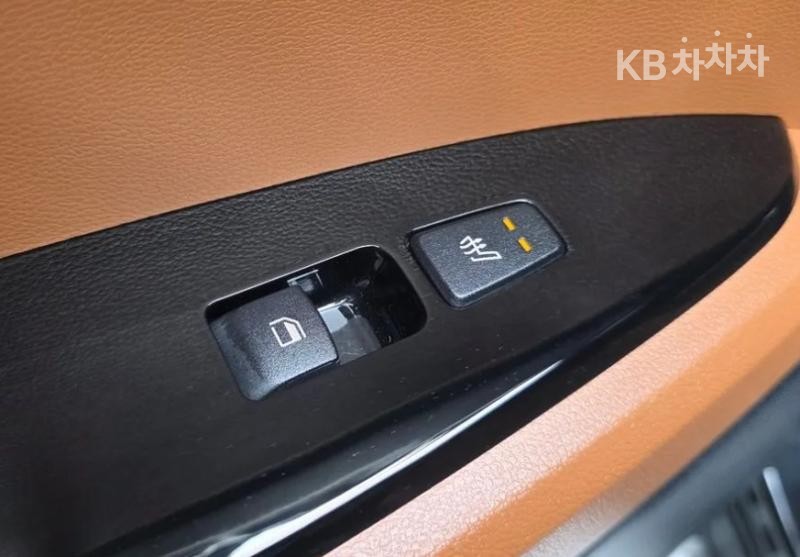 2022 - kia sportage