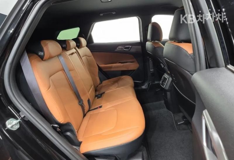 2022 - kia sportage