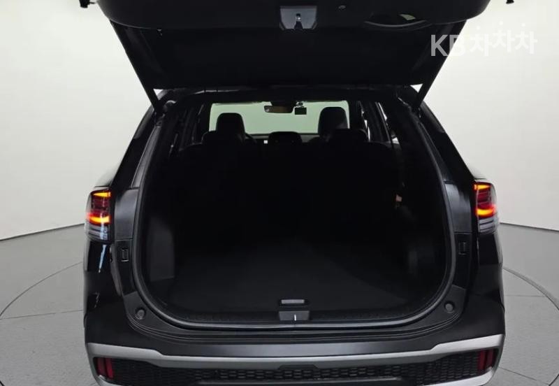 2022 - kia sportage