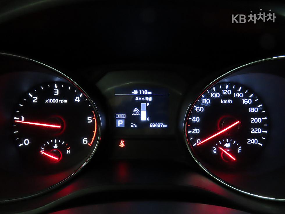 2020 - kia carnival