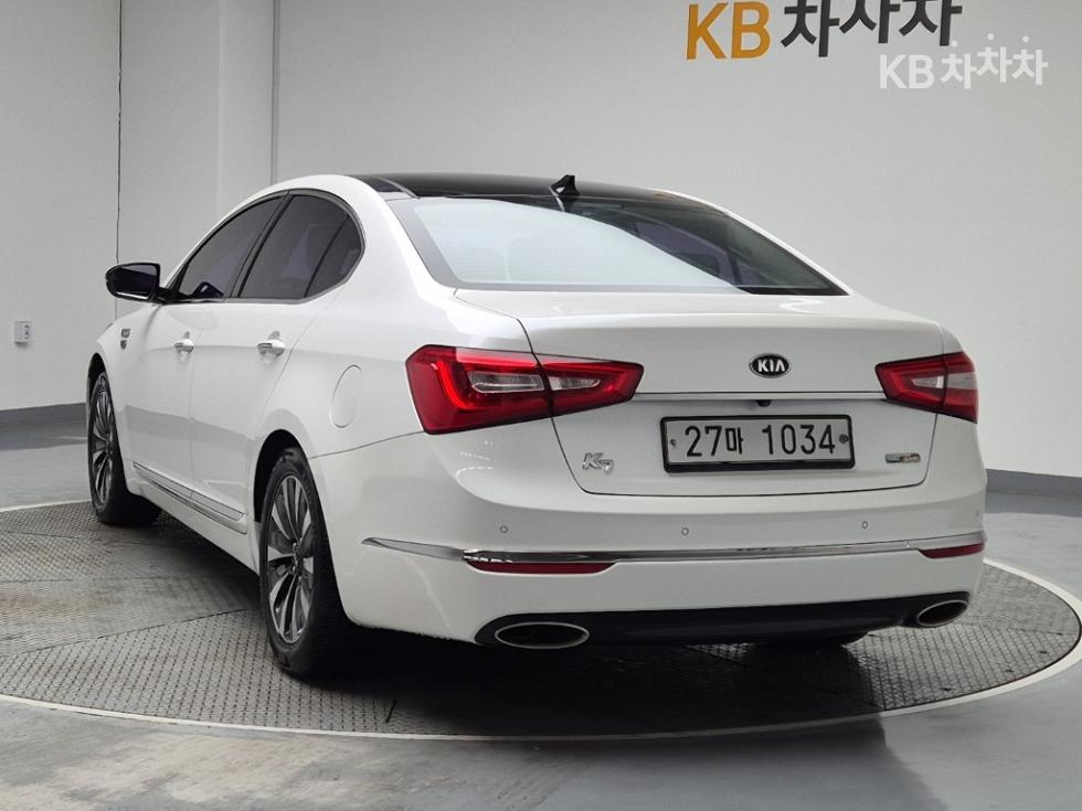 2014 - kia k7
